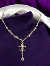 Cookie Lee Fleur-de-Lis Choker Necklace Glass Beads Elegant Jewelry 15&quot; - $24.42