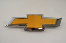 Factory OEM Chevy Colorado CAVI Swell Emblem Gold Take-Off 2015-20 22900420 - £22.82 GBP