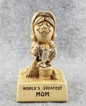 VTG World&#39;s Greatest Mom Figurine Mother Trophy Figure Paula 1970 Made In USA - £10.27 GBP