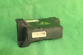Toyota Air Conditioner AC Amplifier Computer Control Module 88650-0R011 image 3