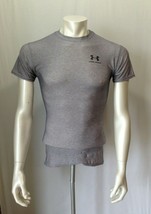 Under Armour Heat Gear Men&#39;s Medium Moisture Wicking Gray Athletic Shirt - $148.98 MXN