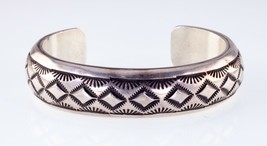 Amazing Navajo TAHE Carinated Sterling Silver Cuff Bracelet - £639.68 GBP