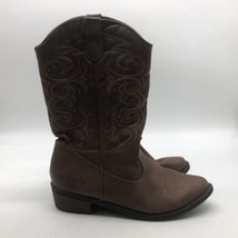 Cat &amp; Jack Womens Boots - Size 5  - £7.01 GBP