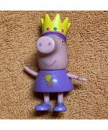 2003 Peppa Pig Royal Court - Peppa Pig With Crown  Purple Outfit Figure ... - $127.87 MXN