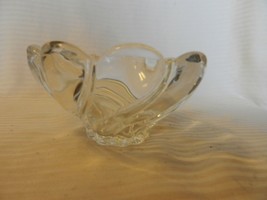 Clear Crystal Candy Bowl, Wave Design Scalloped Edges 5.5&quot; diameter 3&quot; Tall - £35.39 GBP