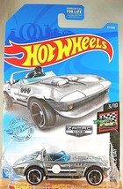2021 Hot Wheels Walmart #2 Zamac #37 Hw Race Day Corvette Grand Sport Roadster - £6.88 GBP