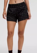 LULULEMON X DISNEY HOTTY HOT HR SHORT 4”~DISNEY CLASSIC BLACK~0-2-4-6-8-... - $119.97