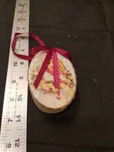 Vintage Wood Shaker BOX-&quot;OLD Times Victorian Ornament - £4.53 GBP