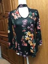 Cupio Ladies Small scoop neck w/choker style collar Vintage Bell style s... - $14.00