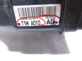 15-16  HONDA CR-V  FWD / ENGINE BAY /FUSE/RELAY/BOX image 2