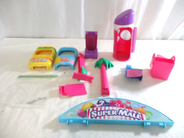 Shopkins Super Mall Replacement Part smoothie shop hamburger restaurant Lipstick - £25.23 GBP