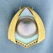 Designer Mabe Pearl and Diamond Statement Pendant in 18k Yellow Gold - £1,331.46 GBP