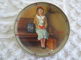Knowles 8-1/2&quot; Norman Rockwell A Young Girl&#39;s Dream Collector Plate - 1985 - £6.24 GBP