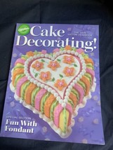 Wilton 2005 Cake Decorating Yearbook Magazine - £4.51 GBP