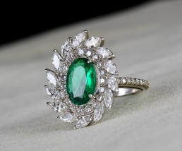 Top Natural Zambia Emerald Oval Marquise Diamond Cut 18K Gold Important Ring - £11,011.12 GBP