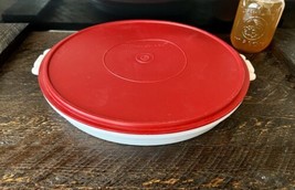 Vintage Tupperware White Divided Serving Tray Veggie Fruit Meat Cheese w Lid EUC - £11.59 GBP