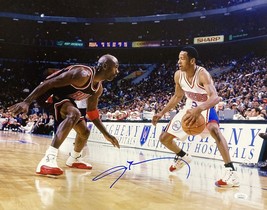 Allen Iverson Firmado 16x20 Philadelphia 76ers Vs Michael Jordan Foto JSA ITP - £131.50 GBP