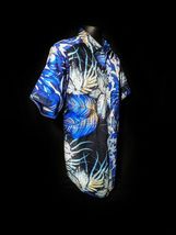 Robert Graham Moyie Spring Short Sleeve Shirt Size Medium image 2