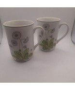 vintage white daisy porcelain floral mugs made in japan - $18.39 CAD