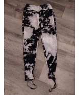 Women&#39;s Size Medium Leggings Rue 21 - $5.93