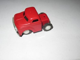 VINTAGE DIECAST -RED JAPANESE TRACTOR CAB- 2 1/2&quot; X 1 1/4&quot; - GOOD - SR34 - $3.62