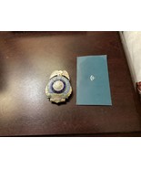 Department prisons court probation officer police  badge obsolete bx 30 - $2,311.00 MXN