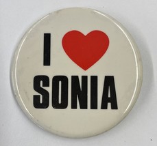 1980s 2 Inch “I Heart Sonia” Pin Back Button Pin - £6.33 GBP
