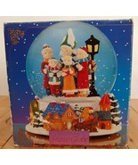 Holiday Workshop Carolers 153mm Musical Snow Water Globe Plays Silent Night - $41.14 CAD