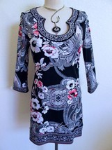 White House Black Market Floral Paisley Tunic Top S Cut Out Embroidered ... - £19.68 GBP