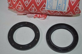 Lot of 2 TTO F4223 Double Lip Shaft Oil Seal TC 48mm x 68mm x 8mm PN# TC 48 68 8 - £9.40 GBP