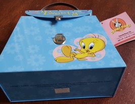 Tweety Bird Tin Purse 2001, Looney Tunes Warner Bros. - £7.95 GBP