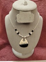 Abstract Flame Necklace Black Cream Silver Tone Vintage - £11.14 GBP