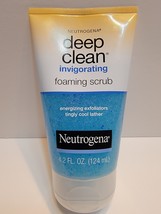 New Neutrogena Deep Clean Invigorating Foaming Facial Scrub 4.2 FL OZ - £2.35 GBP