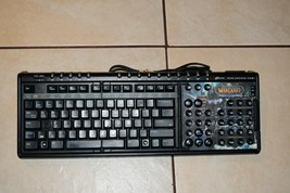 Z-Board Wired Keyboard World Warcraft USB-001-Missing Key-TESTED-as is-R... - $1,354.98 MXN
