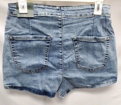 Women's Size 12/31 Highest Rise Jean Shorts - Wild Fable image 3