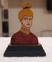 Sikh Guru Har Krishan Ji Wood Carved Photo Portrait Singh Kaur Desktop S... - £16.05 GBP