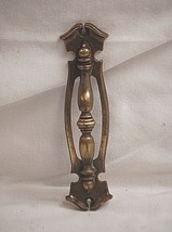 Classic Style Federal Brass Finish Dresser Drawer Pull w Solid Handle - $7.91