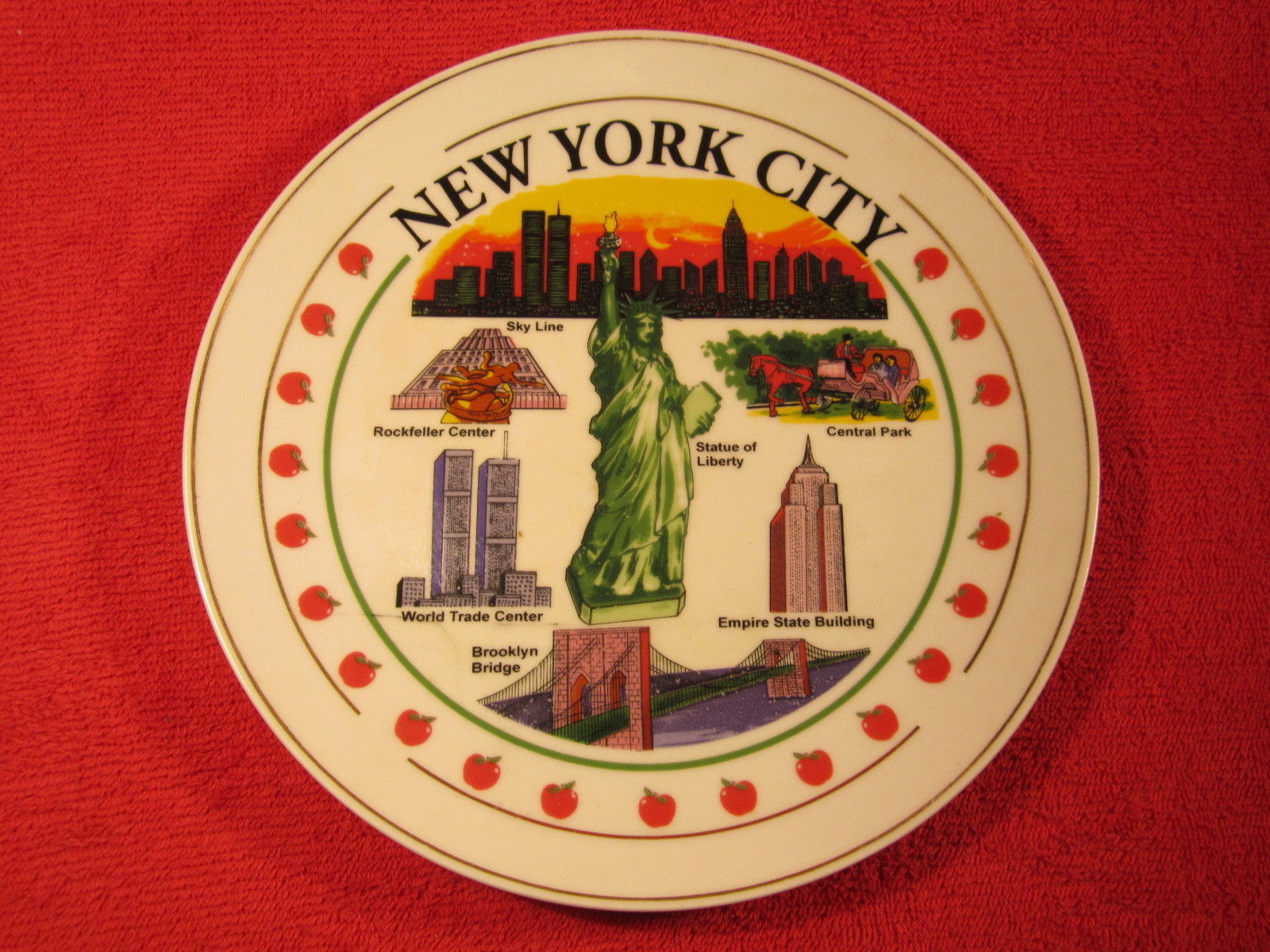 8" Porcelain Collector Plate NEW YORK CITY Empire State WORLD TRADE CENTER  Z250 - £10.89 GBP