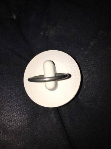 1/8 To 1/4 Drain Plug White - $6.97