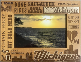 I love Michigan W/Landmarks Laser Engraved Wood Picture Frame Landscape (4 x 6) - £24.10 GBP