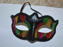 Womens Masquerade Mask Black Red Green Yellow Halloween Plastic Eye Face Mask - £7.93 GBP