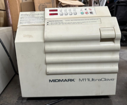 Midmark Ritter M11 Ultraclave Automatic Autoclave Steam Sterilizer &amp; Trays - $61,243.38 MXN