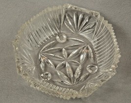 Vintage Clear Glass Candy Nut Bowl Leaf Ribbed Sawtooth Rim Footed  6 1/4 x 2&quot; - £4.05 GBP