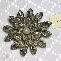 NEW Vintage Designer Talbot&#39;s Golden Metal Gold Flower Pearl brooch/pin - £19.29 GBP