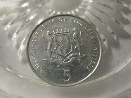 (FC-1250) 2000 Somalia: 5 Shillings - Food Security - $4.00