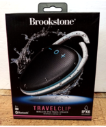 NEW Brookstone Bluetooth Travel Clip Wireless IPX6 Speaker - Waterproof - $282.74 MXN