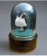 Vintage REUGE Dancing Wedding Ballerina Couple Switzerland Automation Mu... - $514.53 CAD