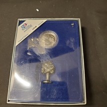 New South Carolina Hallmark American Sprit Coin And Figurine Set State Quater - $5.70