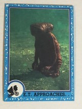 E.T. The Extra Terrestrial Trading Card 1982 #9 ET Approaches - £1.56 GBP
