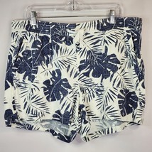 Nautica Womens Shorts Size XXL Blue And White Floral Pattern - £11.65 GBP